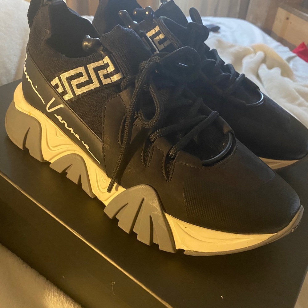 Versace Squalo worn once!!!!